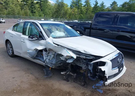 2016 Infiniti Q50 2.0T Premium из США, поврежденный, VIN JN1CV7AR9GM251111